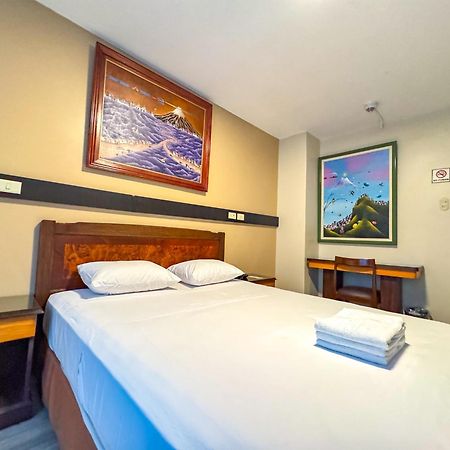 Gh Alexander Hotel Гуаякиль Экстерьер фото