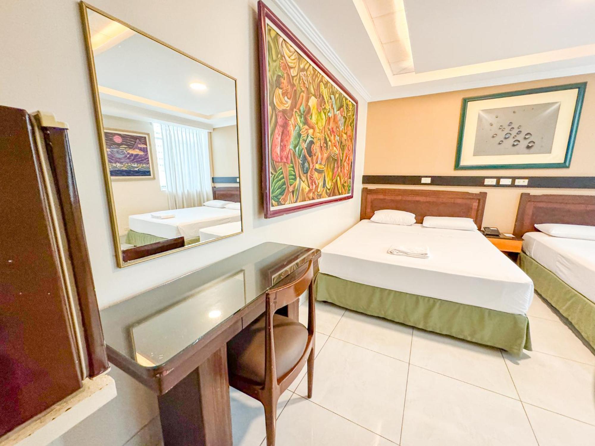 Gh Alexander Hotel Гуаякиль Экстерьер фото